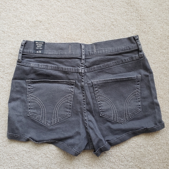 Hollister Denim Shorts - Picture 3 of 10
